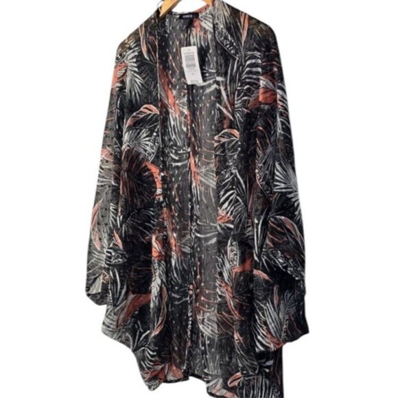 Torrid Kimono Womens Size (14-18) 1 / 2 Black Floral  Open Semi Sheer Beach - Picture 1 of 8